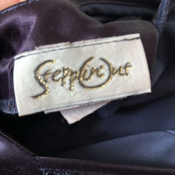 Beautiful satin & sequence tea length gown - Picture 5 of 6